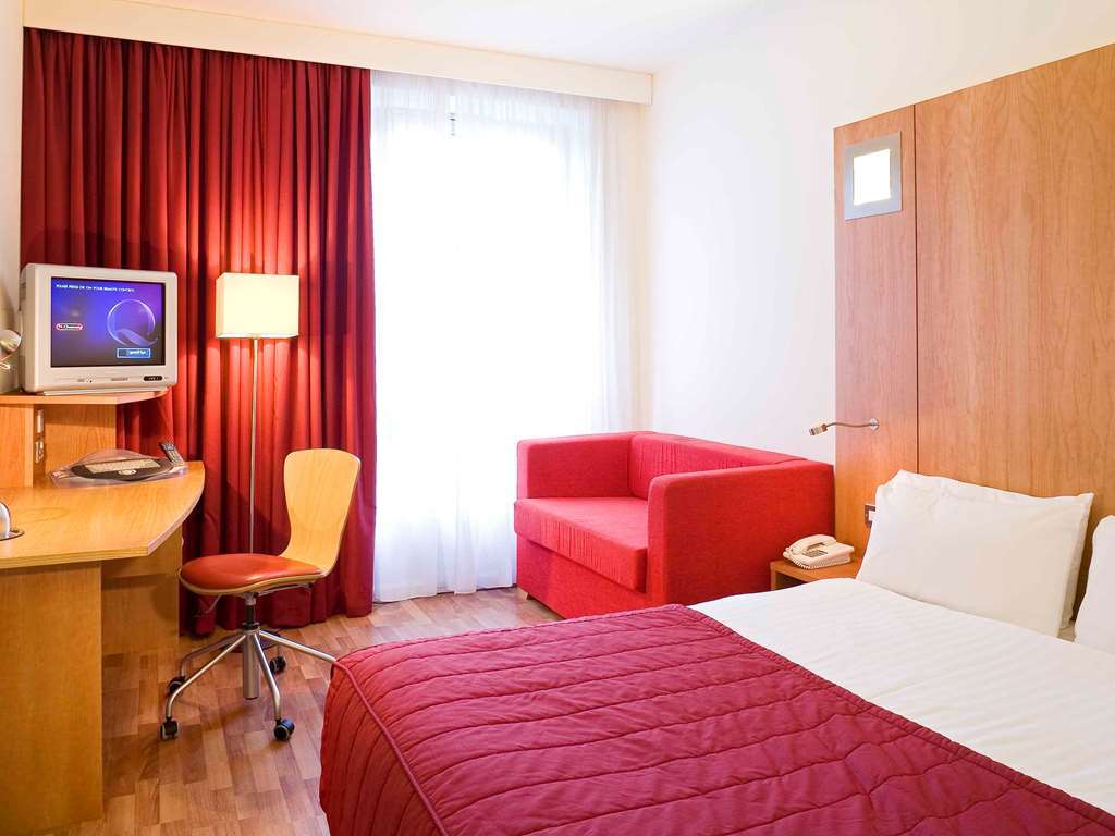 Ibis Bristol Temple Meads Hotel Bilik gambar
